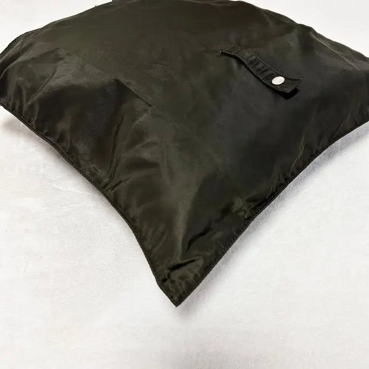 [BUNJANG] Prada Logo Plate Nylon Tote Bag / 프라다 로고플레이트 나일론 토트백 y2k