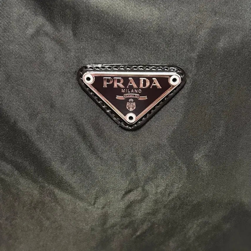 [BUNJANG] Prada Logo Plate Nylon Tote Bag / 프라다 로고플레이트 나일론 토트백 y2k