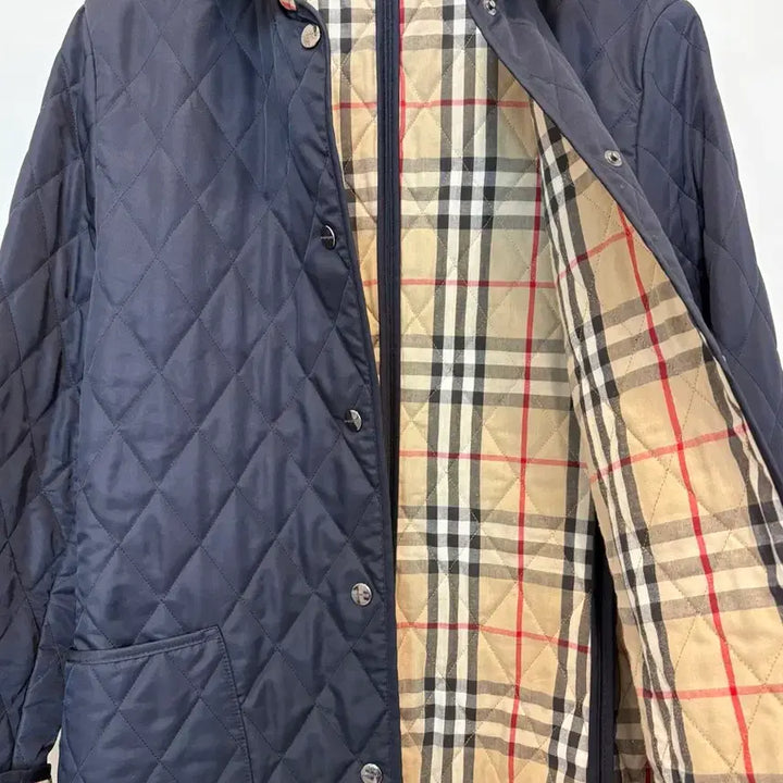[BUNJANG] Burberry Navy Quilted Jacket / 버버리 네이비 퀼팅 누빔자켓 55사이즈 드라이완료(정품)