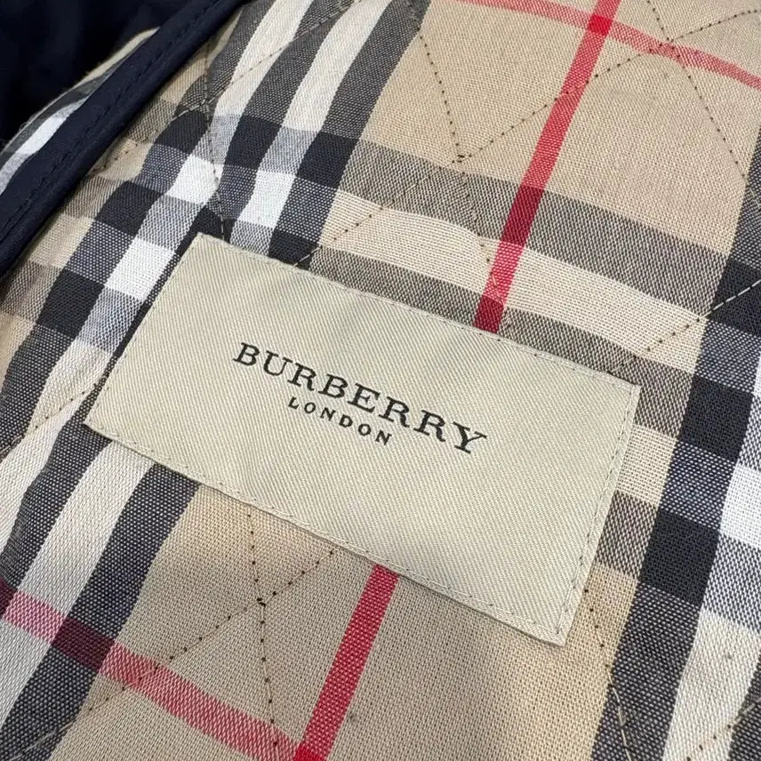[BUNJANG] Burberry Navy Quilted Jacket / 버버리 네이비 퀼팅 누빔자켓 55사이즈 드라이완료(정품)