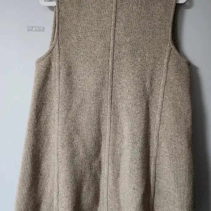 [BUNJANG] Jill Stuart Wool Knit Fox Fur Vest / 질스튜어트 울니트 폭스퍼 베스트 조끼