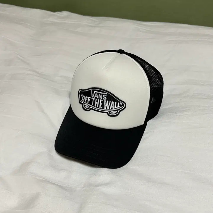 [BUNJANG] Trucker Cap / 반스 트러커캡 모자