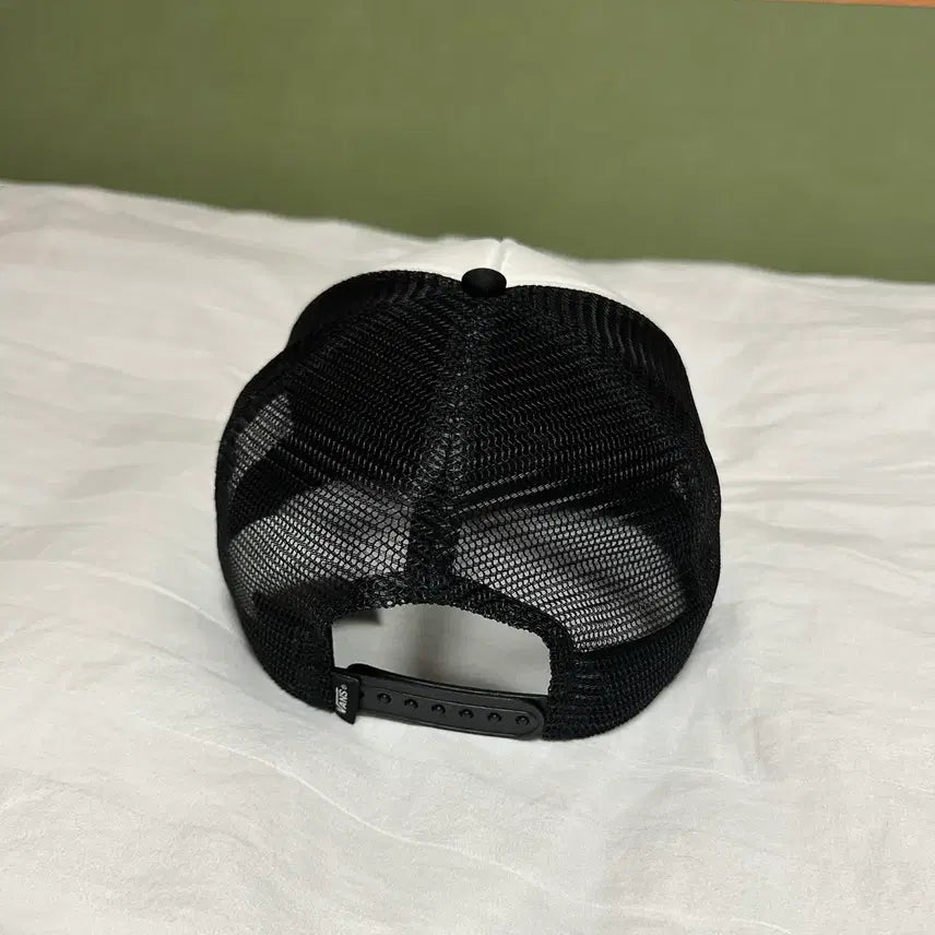 [BUNJANG] Trucker Cap / 반스 트러커캡 모자