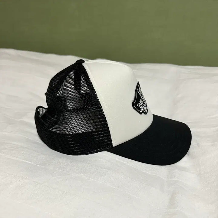 [BUNJANG] Trucker Cap / 반스 트러커캡 모자