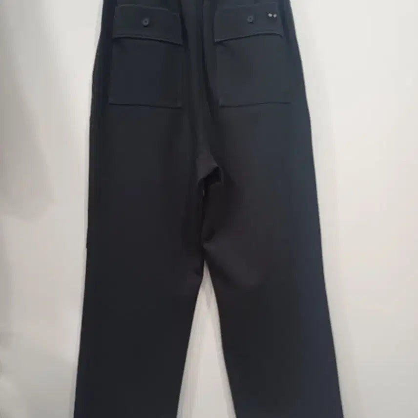 [BUNJANG] Songzio Jije Ro Assemblage Half-Zip Sweatshirt / 송지오 지재로 아상블라주 하프 지퍼 스웨트셔츠