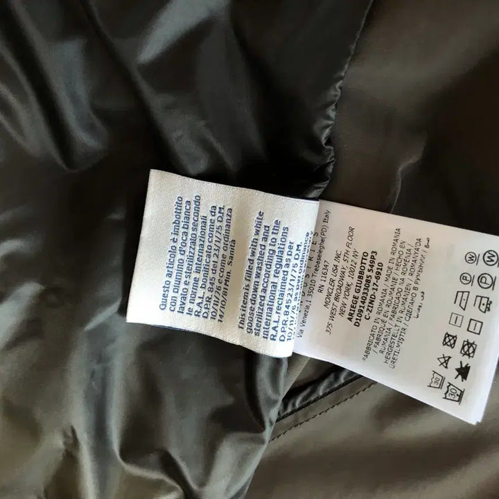 [BUNJANG] Moncler Ariege Quilted Windbreaker Jacket / 몽클레어 ariege 퀼팅 바람막이 경량 집업 2사이즈