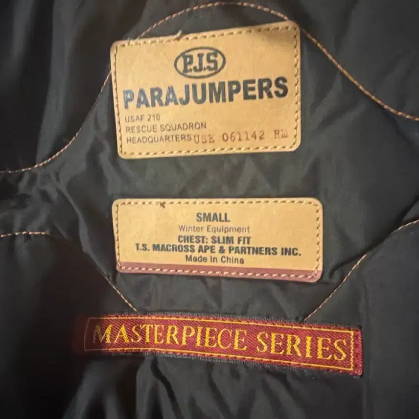 [BUNJANG] Parajumpers Light Hand Padded Jacket / 파라점퍼스 라이트 핸드 패딩(오늘만 이 가격)