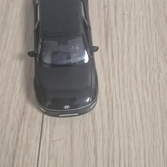 [BUNJANG] Hyundai Black Car Model / 현대 블랙 자동차 모형