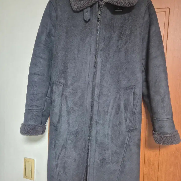 [BUNJANG] Ziozia Suede Long Mouton Coat / 지오송지오 스웨이드롱 무스탕 95