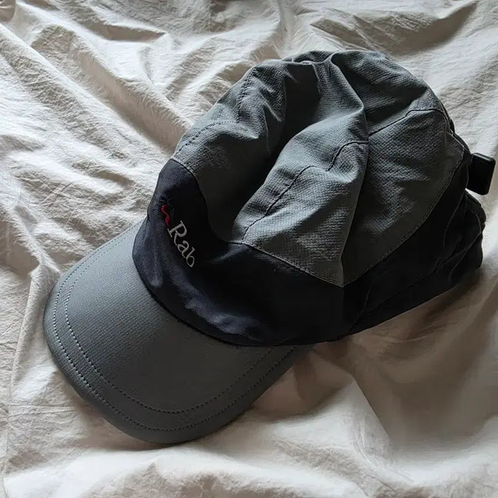 [BUNJANG] Rab VR Ball Cap / Rab 랩 볼캡 모자 그레이/블랙 vr