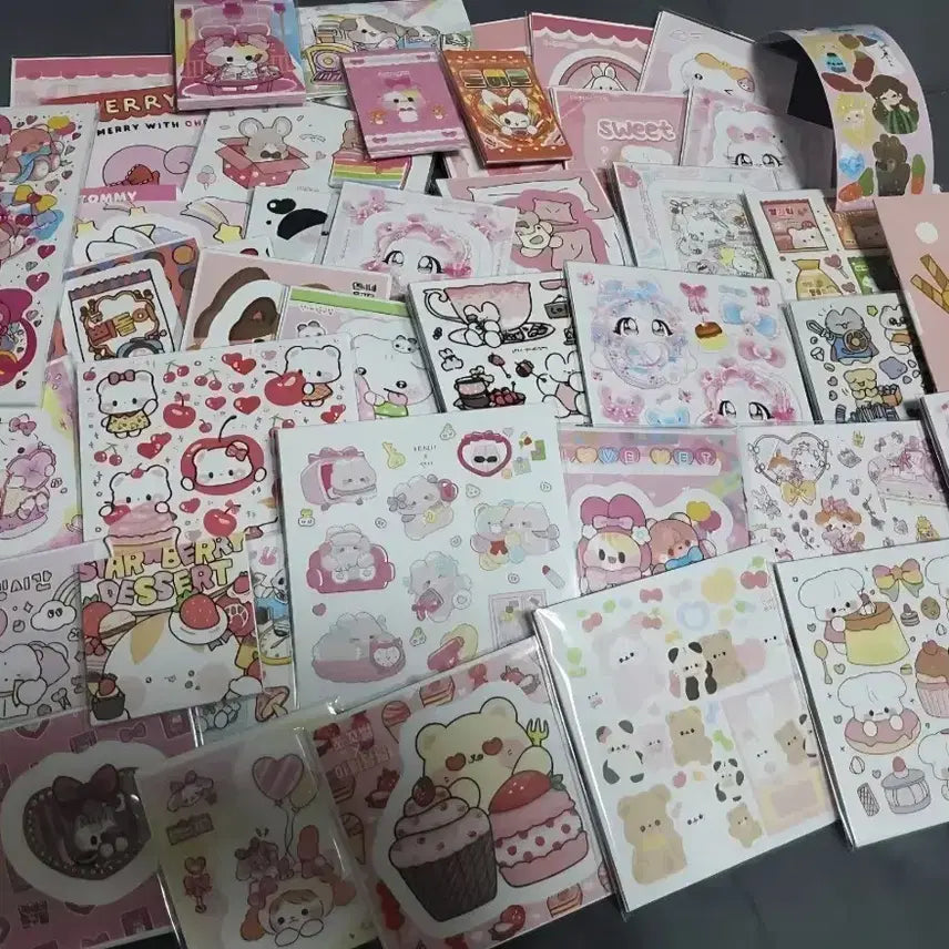 [BUNJANG] Assorted Stationery Random Box / 다꾸 떡메/스티커 랜박 랜봉