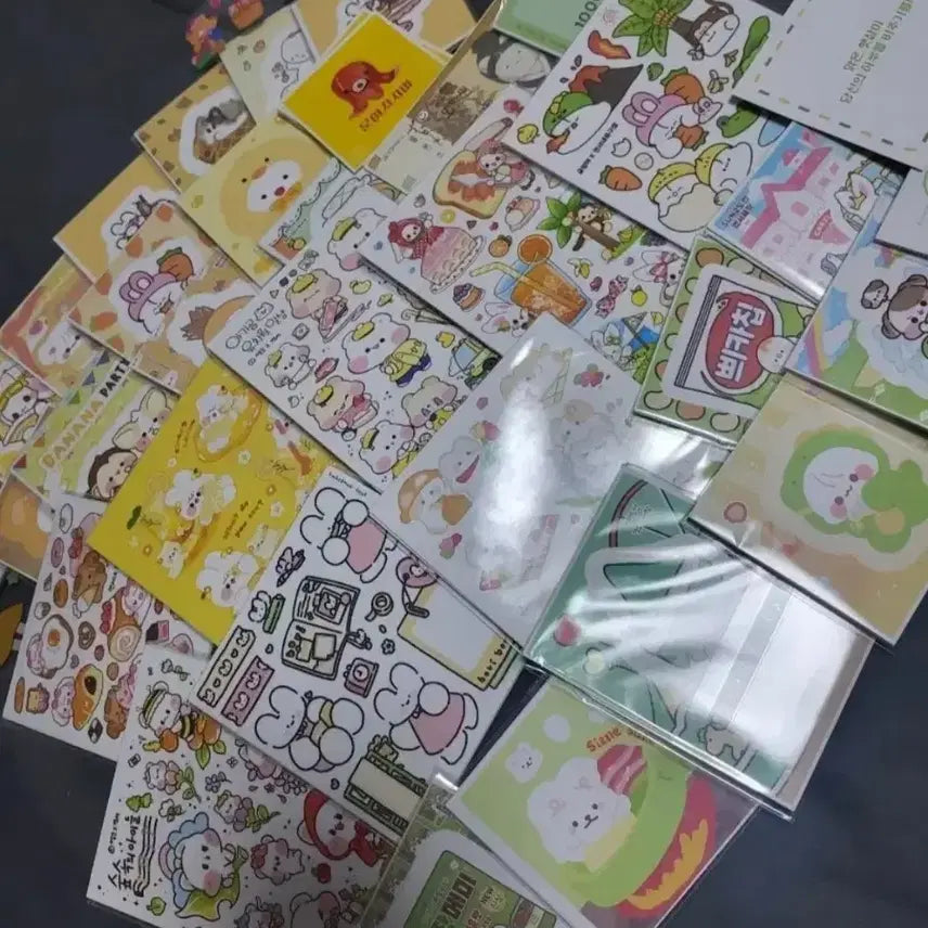 [BUNJANG] Assorted Stationery Random Box / 다꾸 떡메/스티커 랜박 랜봉