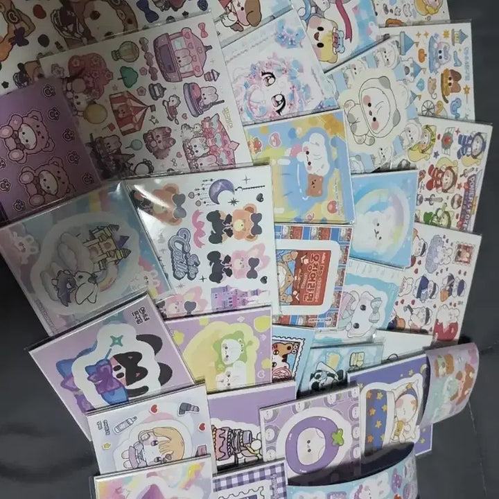 [BUNJANG] Assorted Stationery Random Box / 다꾸 떡메/스티커 랜박 랜봉