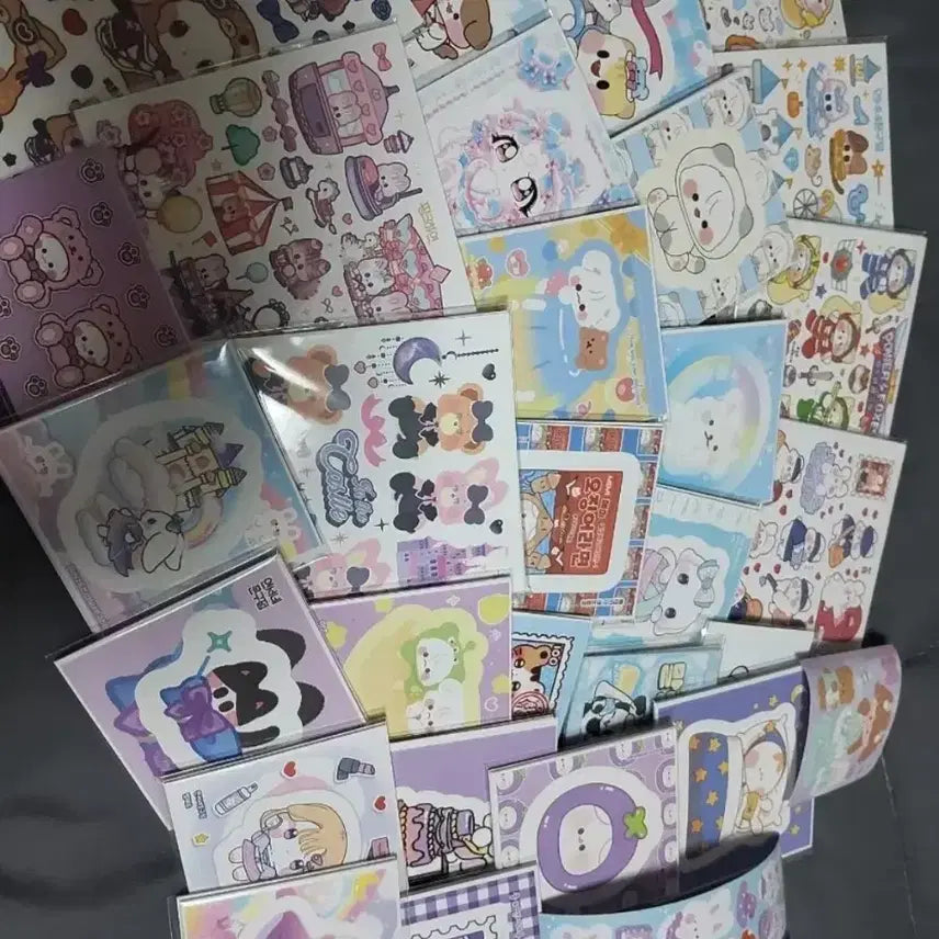 [BUNJANG] Assorted Stationery Random Box / 포용 다꾸 떡메/스티커 랜박 랜봉