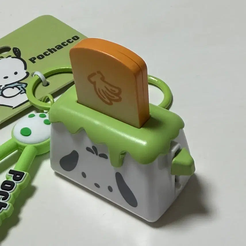 [SOLD OUT] 새상품 산리오 정품 포차코 토스트 키링