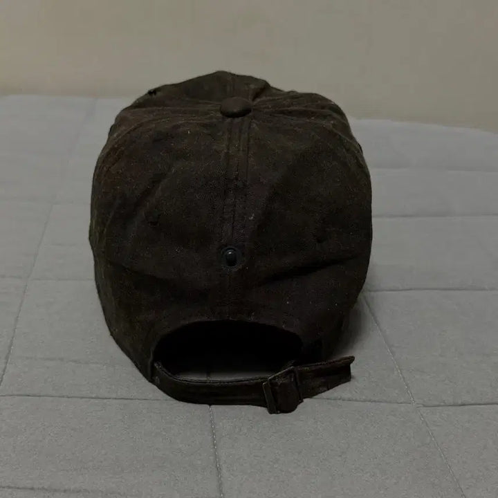 [BUNJANG] P.L.N Oil Skin Ball Cap Brown / P.L.N 오일스킨캡 볼캡 브라운 판매합니다