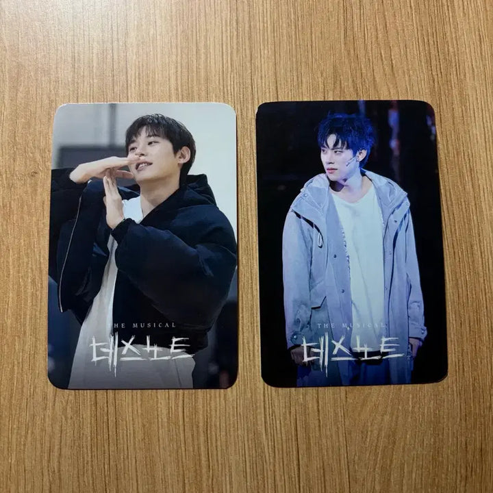 [BUNJANG] Kim Sungcheol Death Note Musical Photocard Bundle Set / 뮤지컬 데스노트 김성철 철엘 포카 포토카드 2장 일괄 판매