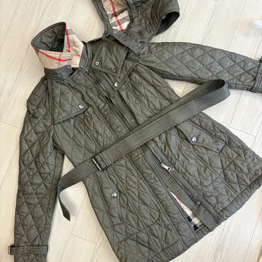 [BUNJANG] Burberry Diamond Quilted Jacket Size S / 버버리 다이아몬드 퀼팅자켓