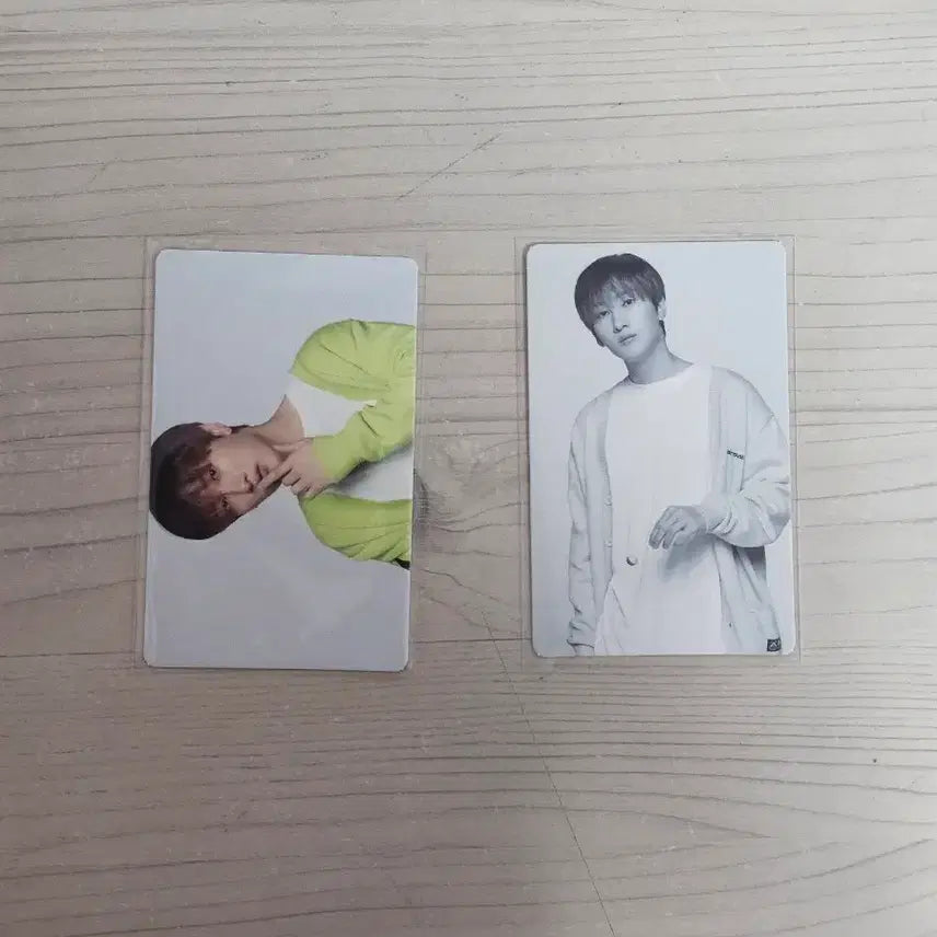 [BUNJANG] Super Junior Eunhyuk A. By Bom Photocard Set / 슈퍼주니어 은혁 에이바자르 포토카드 2종 1세트 양도 합니다