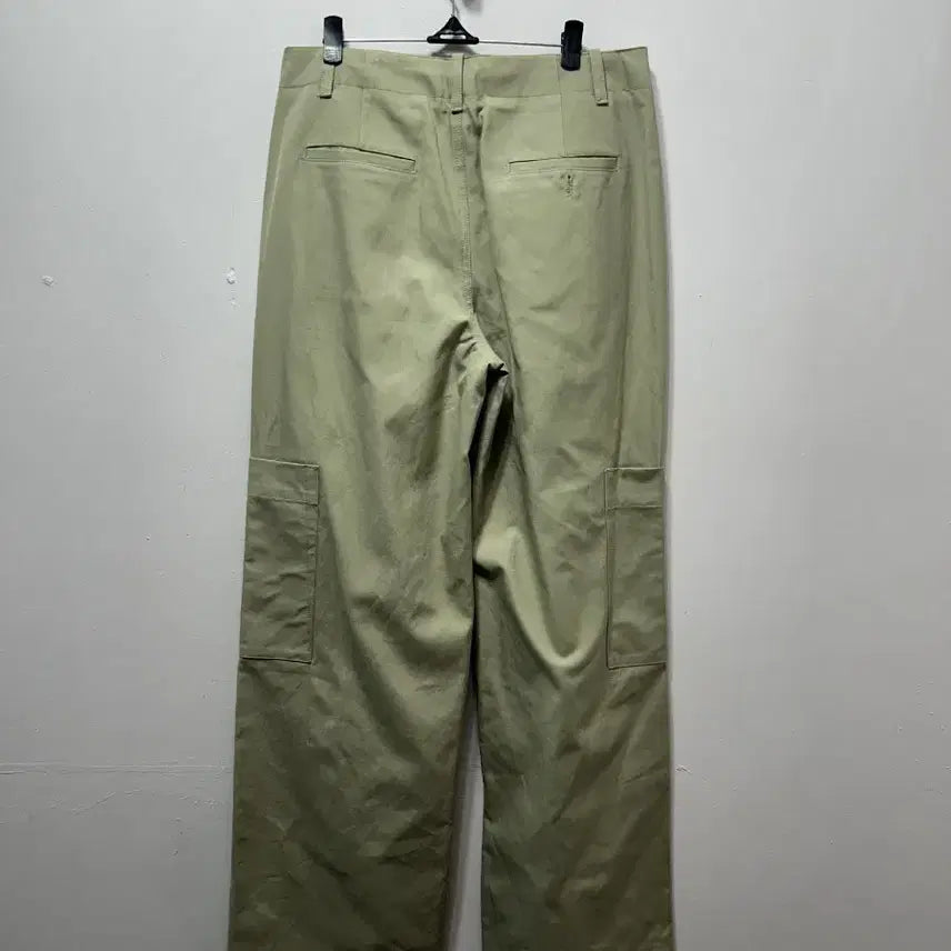 [BUNJANG] Studio Table Khaki Wide Cargo Pants - Women&