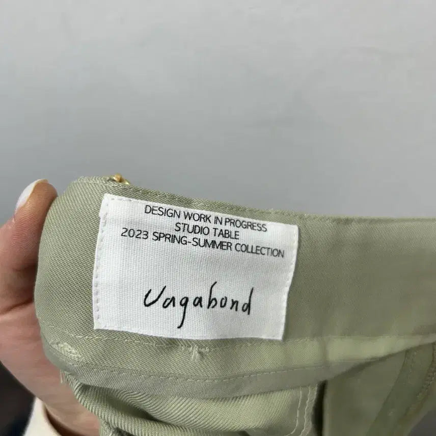 [BUNJANG] Studio Table Khaki Wide Cargo Pants - Women&