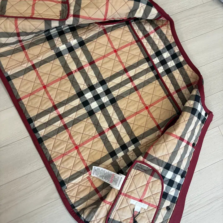 [BUNJANG] Burberry Quilted Jacket (14Y) / 버버리퀼팅자켓 14Y