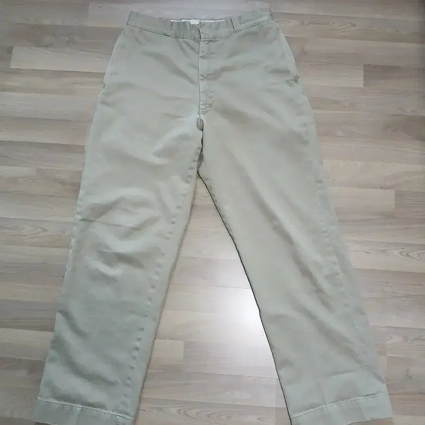 [BUNJANG] Buzz Rickson WW2 &amp; Vietnam Era US Military Wool Trousers &amp; Chino Pants Bundle / WW2 1940s 미군 울 버즈릭슨 원형 바지 1960 베트남전 치노
