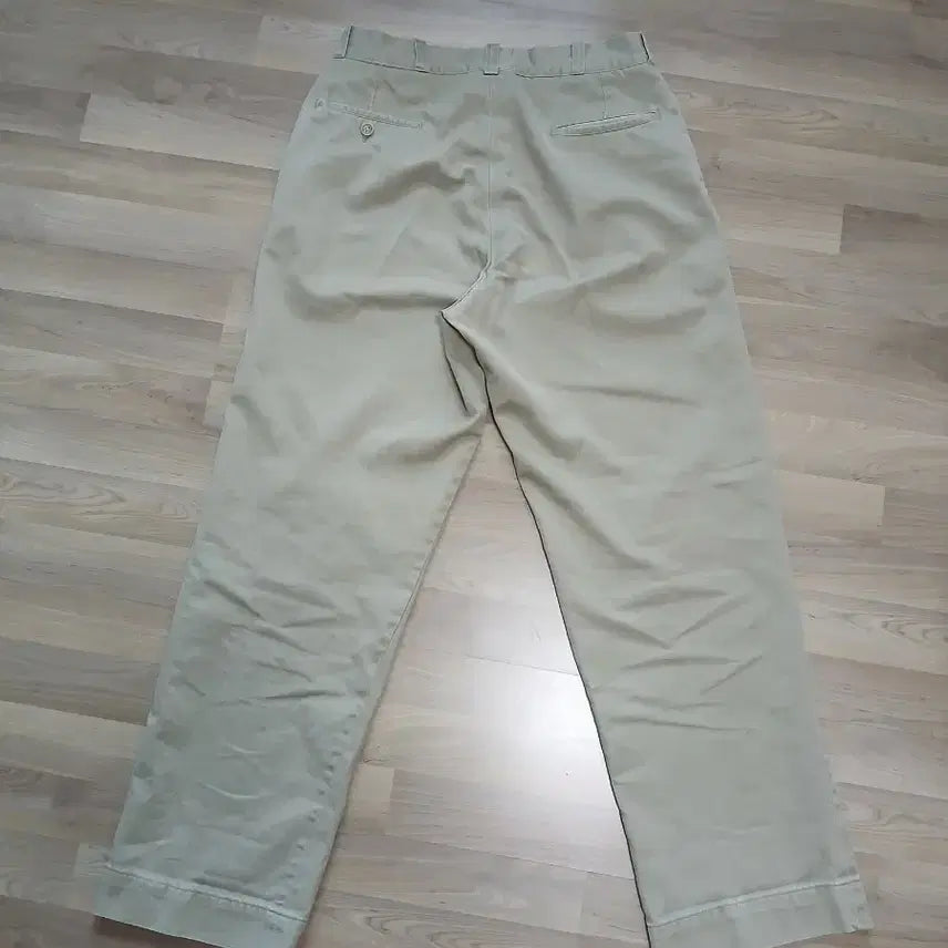 [BUNJANG] Buzz Rickson WW2 &amp; Vietnam Era US Military Wool Trousers &amp; Chino Pants Bundle / WW2 1940s 미군 울 버즈릭슨 원형 바지 1960 베트남전 치노