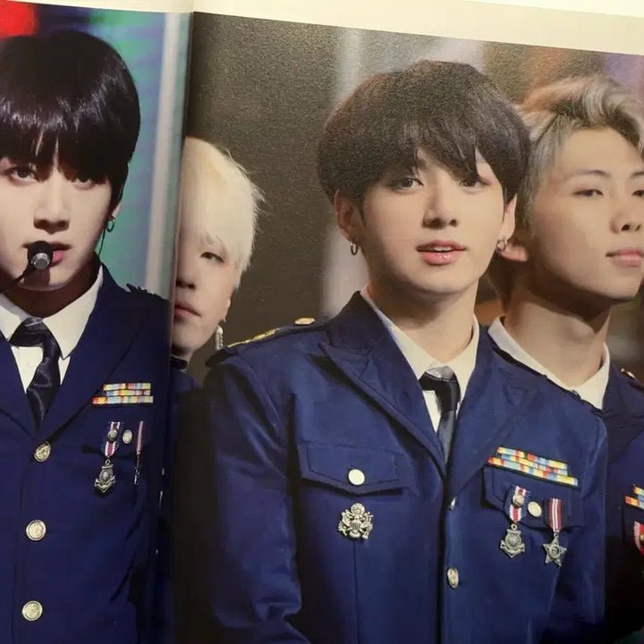 [SOLD OUT] 쩔어 정국 A4사이즈 액자 (+덤.옛날 홈마님들 포토북)