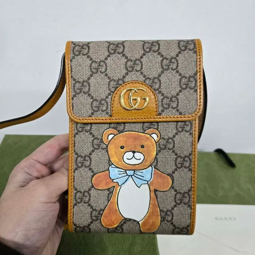 [SOLD OUT] [보증서 정품] 구찌 카이 폰홀더백