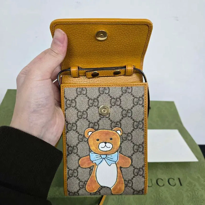 [SOLD OUT] [보증서 정품] 구찌 카이 폰홀더백
