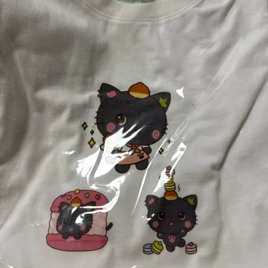 [BUNJANG] NCT WISH Riku Wish Bakery Custom T-Shirt / 엔시티위시 위시베이커리 티셔츠 커스텀티셔츠 리쿠 쿠리