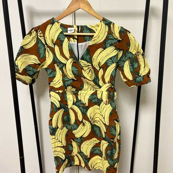 [BUNJANG] Banana Printing Short Sleeve Dress / 바나나 프린팅 반팔 원피스 885