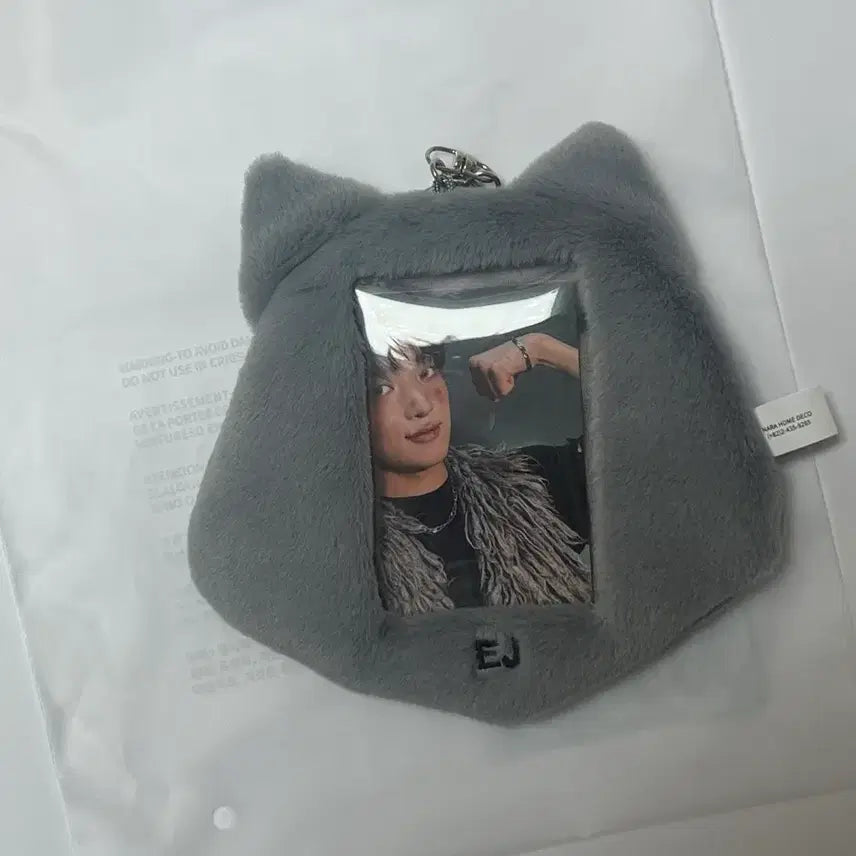 앤팀 성수팝업 의주 포카홀더