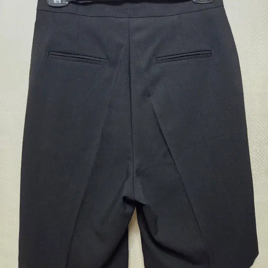 [BUNJANG] Black Sleeveless Set (S) / 민소매 셋업