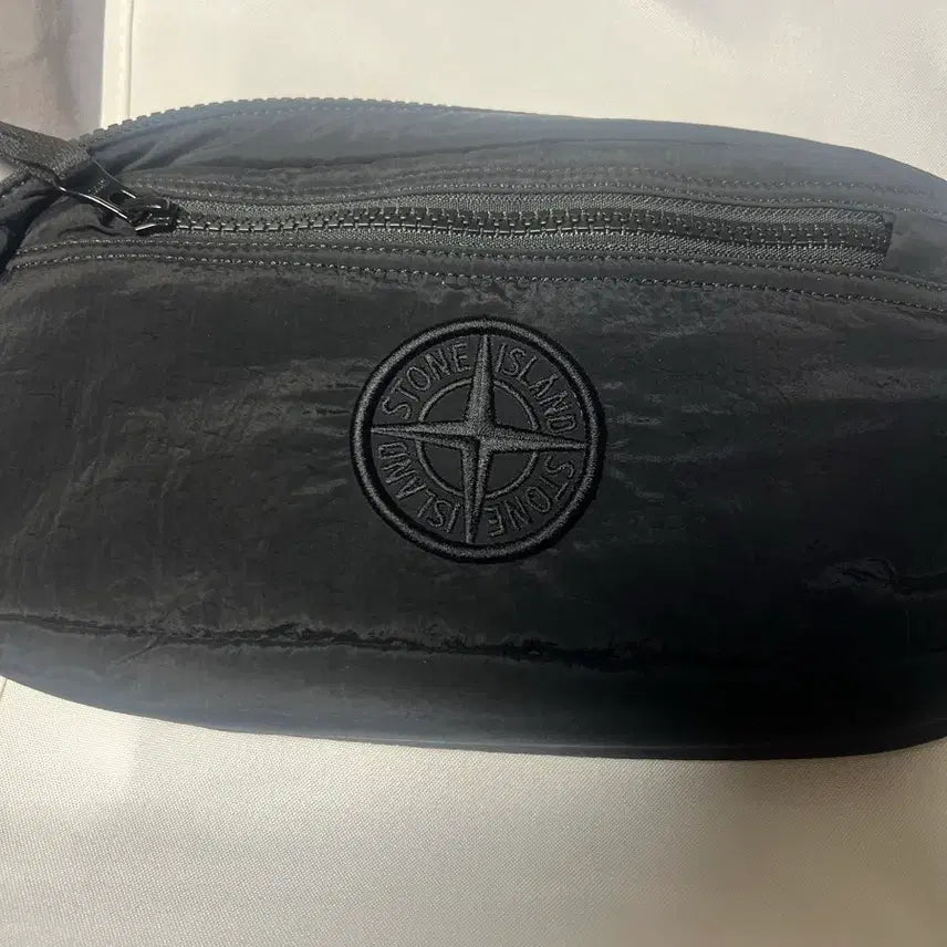[BUNJANG] Stone Island Nylon Metal Bag / 스톤아일랜드 나일론 메탈 가방