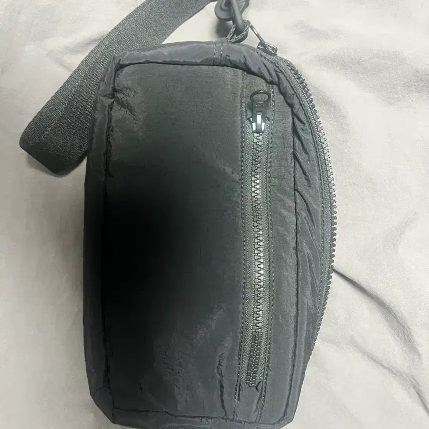 [BUNJANG] Stone Island Nylon Metal Bag / 스톤아일랜드 나일론 메탈 가방