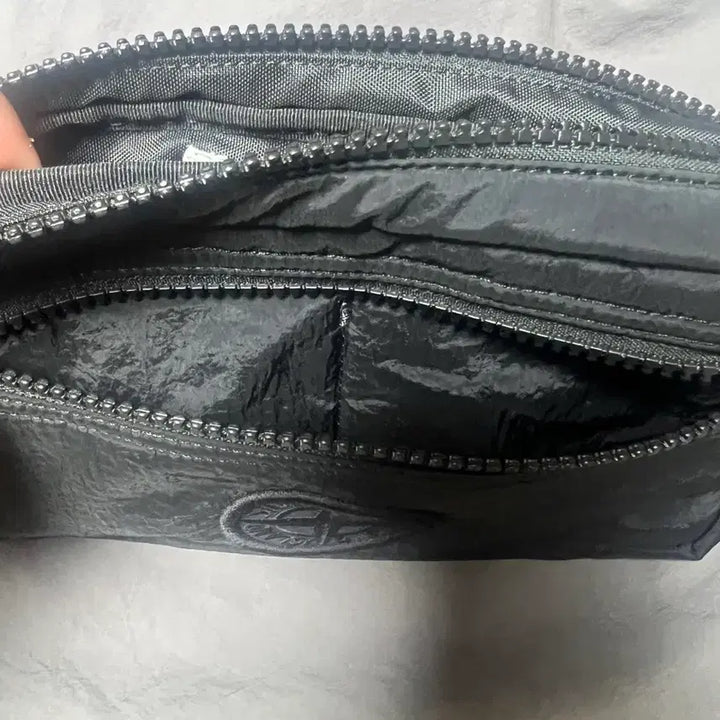 [BUNJANG] Stone Island Nylon Metal Bag / 스톤아일랜드 나일론 메탈 가방