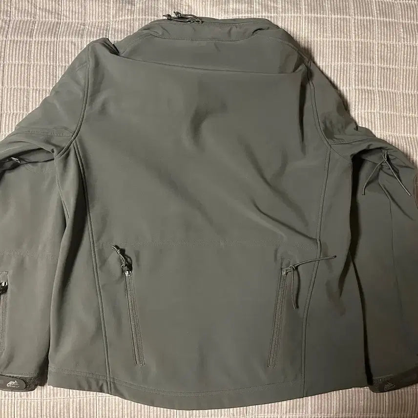 [BUNJANG] Helikon-Tex Gunfighter Softshell Jacket - M / 헬리콘텍스 건파이터 소프트쉘 M