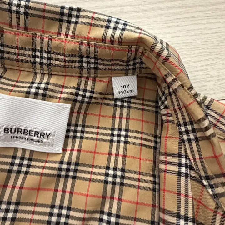 [BUNJANG] Burberry Kids Check Shirt (10Y) / 버버리키즈체크남방10Y