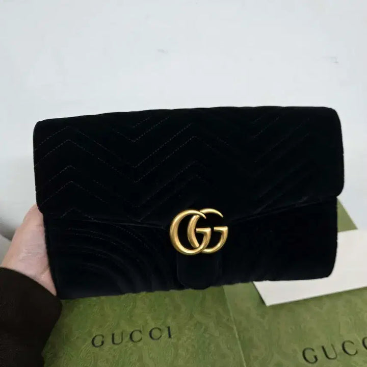 [BUNJANG] Gucci Marmont Flap Velvet Clutch Bag / [정품][A급] 구찌 마몬트 플랩 벨벳 클러치백