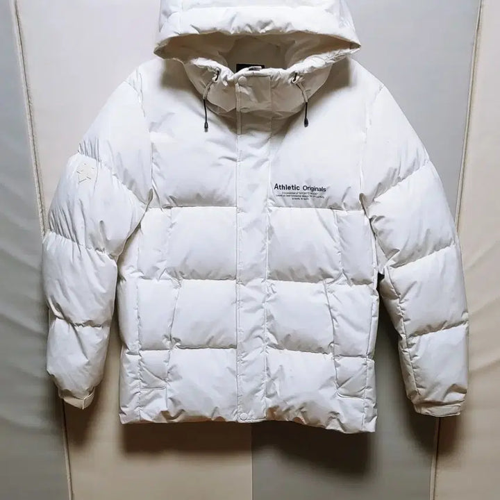 [BUNJANG] Descente Athletic Duck Down Padded Jacket White / [L] 데상트 덕다운 어슬레틱 패딩점퍼 화이트1486