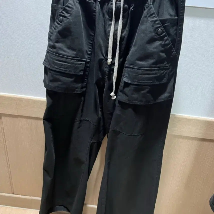 [BUNJANG] Polytelu Front Cargo Pants / [4] 폴리테루 프론트 카고 팬츠 1.2v 블랙
