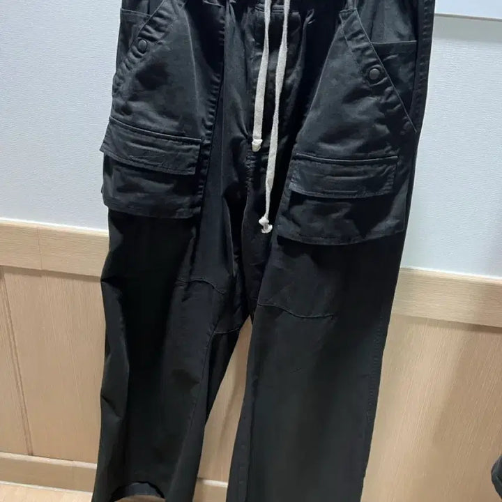 [BUNJANG] Polytelu Front Cargo Pants / [4] 폴리테루 프론트 카고 팬츠 1.2v 블랙