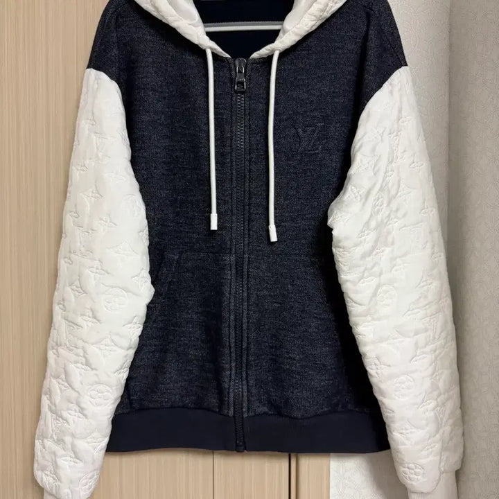 [BUNJANG] Louis Vuitton Denim Hoodie Jacket / 루이비통 데님 후드집업 자켓