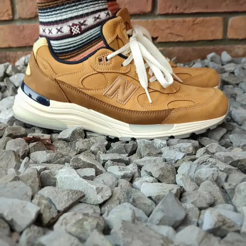 [BUNJANG] New Balance 992 Brown Leather Sneakers / 뉴발란스 992 브라운 된장 새제품