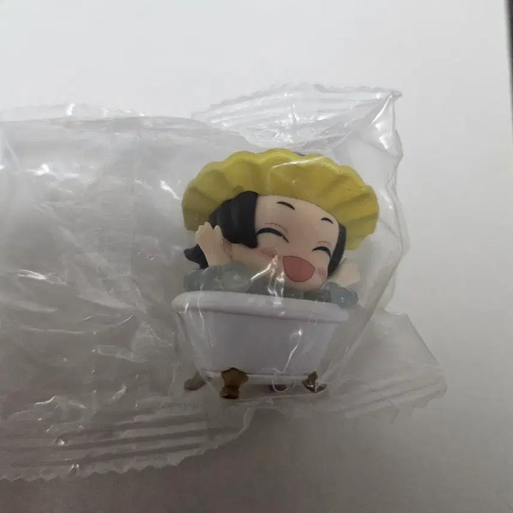 [BUNJANG] Blue Lock Bachira Miniature Figure / 블루록 바치라 미니 피규어 가챠 목욕
