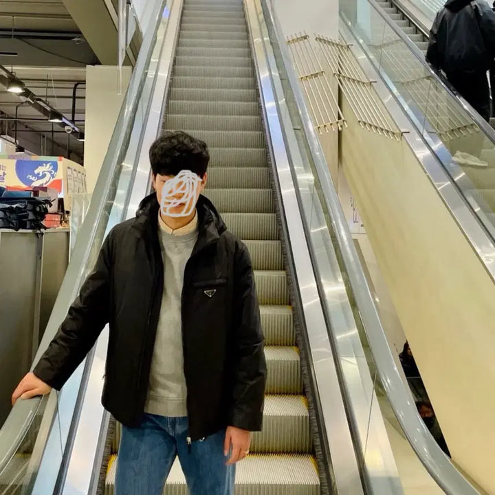 [BUNJANG] Prada SGN955 Padded Jacket (54) / 프라다 SGN955 패딩 54사이즈 25FW