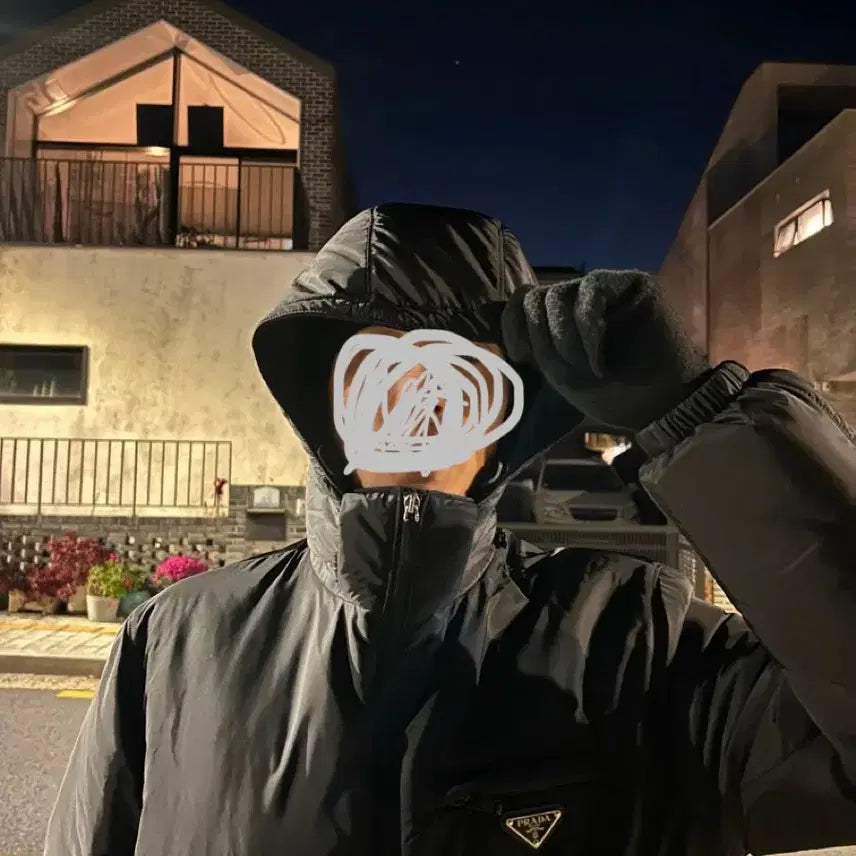 [BUNJANG] Prada SGN955 Padded Jacket (54) / 프라다 SGN955 패딩 54사이즈 25FW