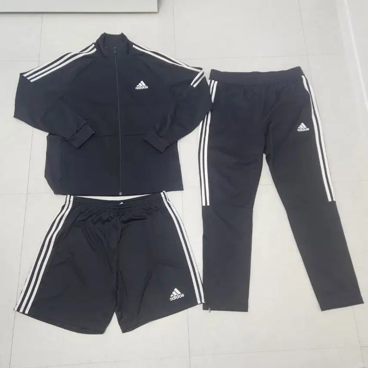 [BUNJANG] Adidas Training Set (New) / 아디다스 트레이닝 세트(새상품)
